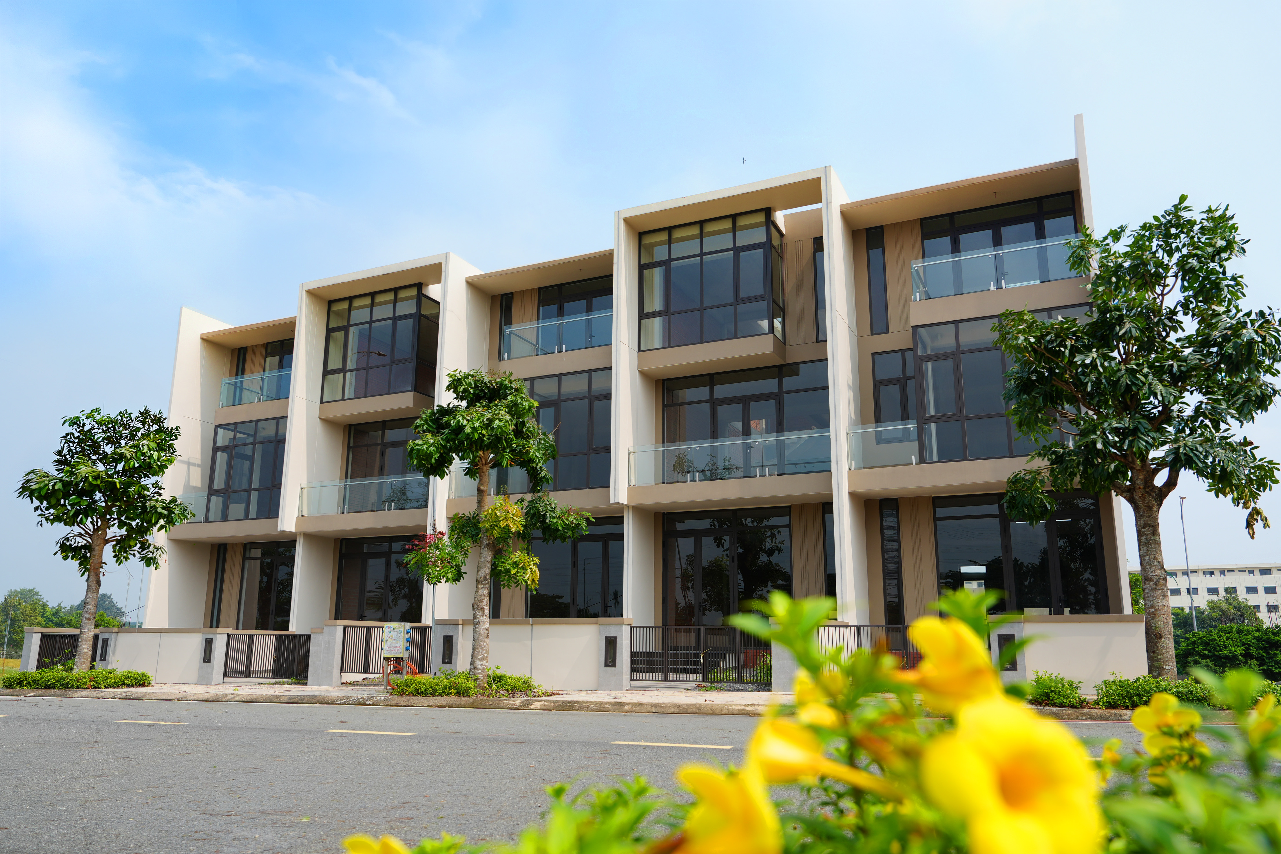 TIẾN ĐỘ THI CÔNG GEM SKY WORLD THÁNG 09.2026